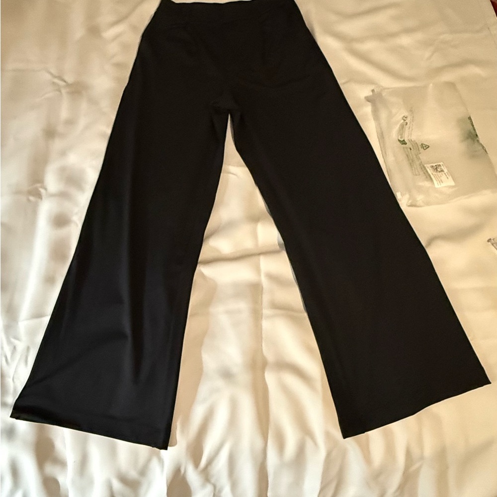 HALARA Black Regular Fit Pants